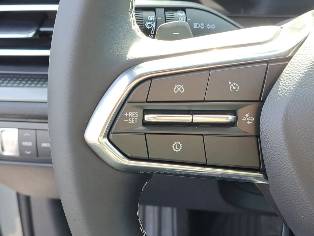 2026 Chevrolet Traverse LT - Photo 9
