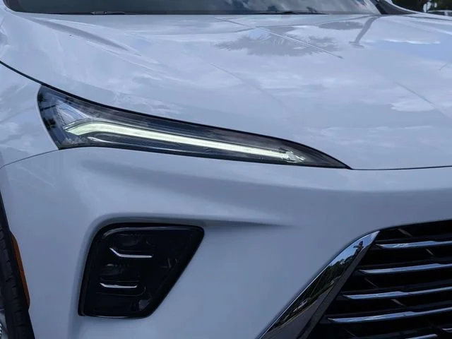 New 2026 Summit White Buick Preferred image 9