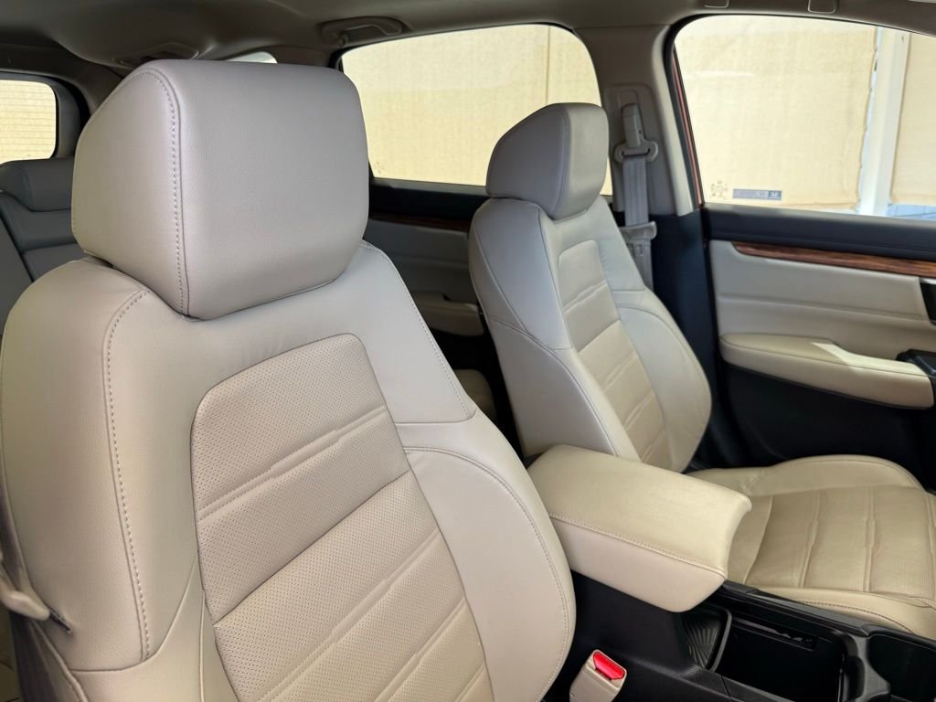 Used 2019 Molten Lava Pearl Honda Touring image 15