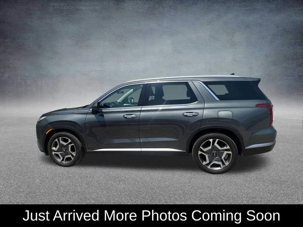 Used 2025 Steel Graphite Hyundai SEL Premium image 2