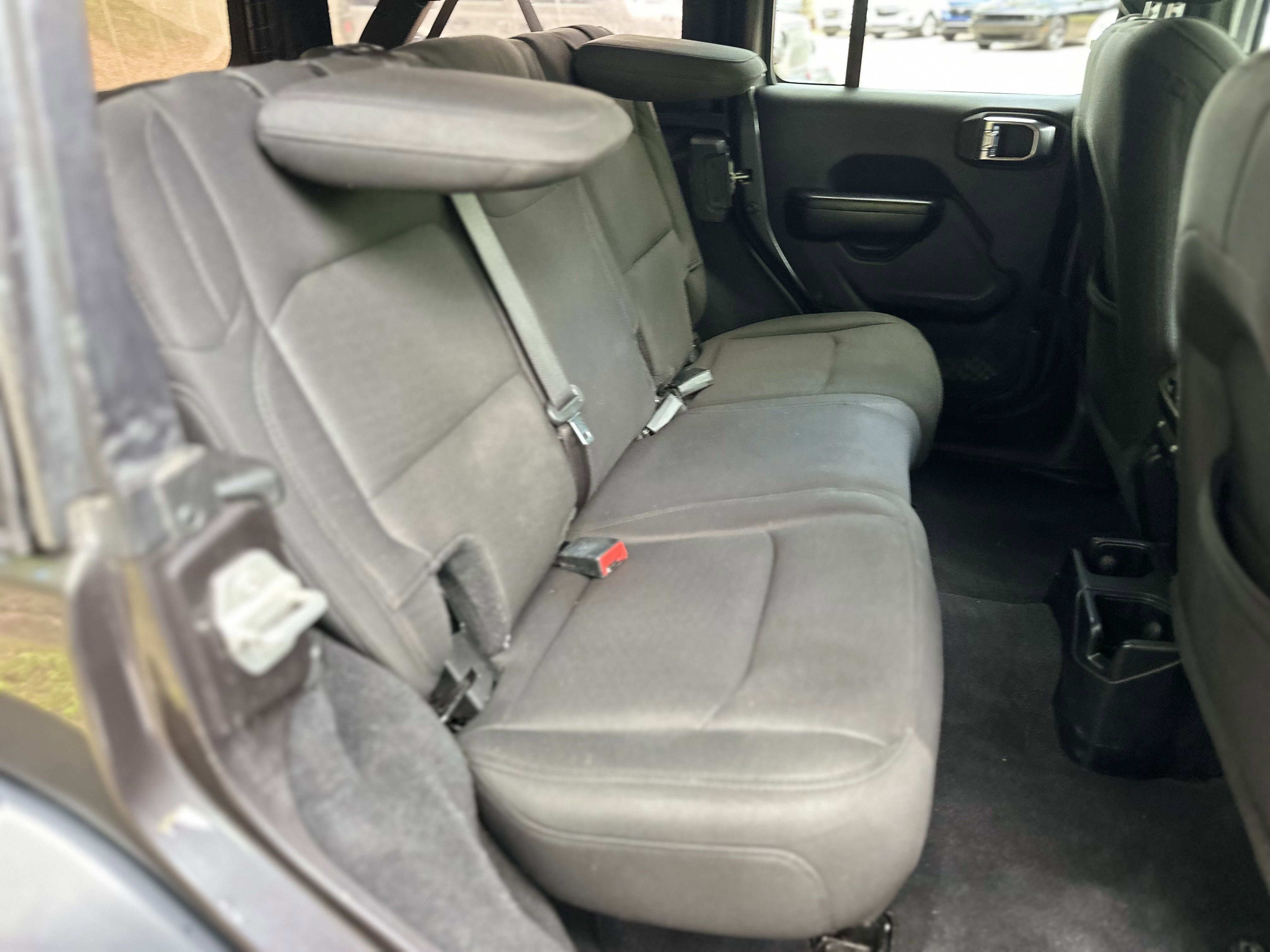 2019 Jeep Wrangler Unlimited Sport S - Photo 19