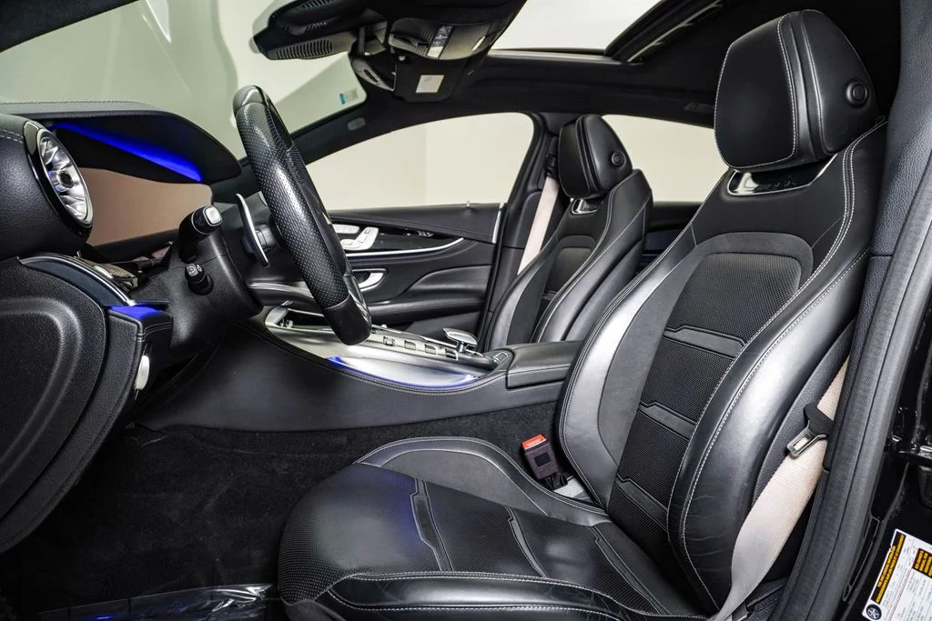 Used 2019 Obsidian Black Metallic Mercedes-Benz C4 image 19