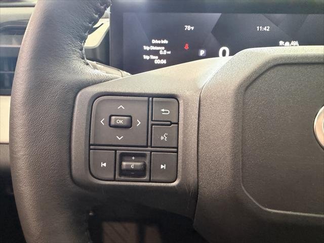 Certified Used 2026 WIND CHILL PEARL* Toyota  image 12