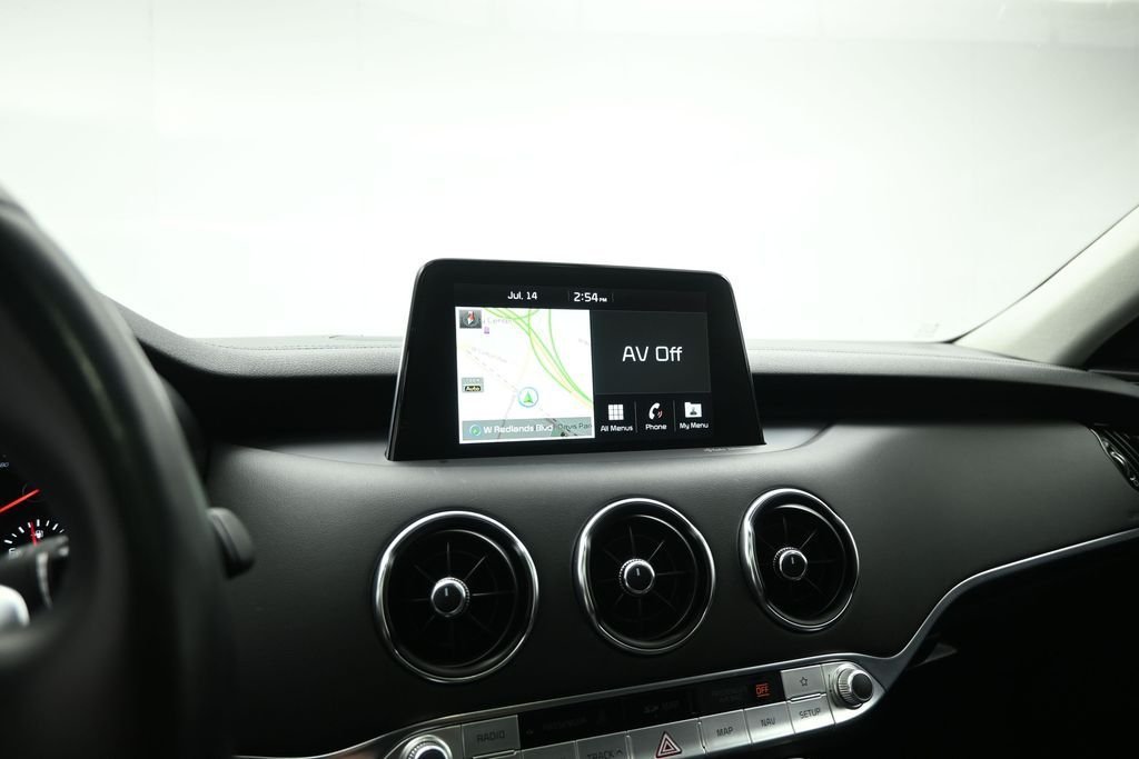 Used 2019 Black Kia Premium image 14