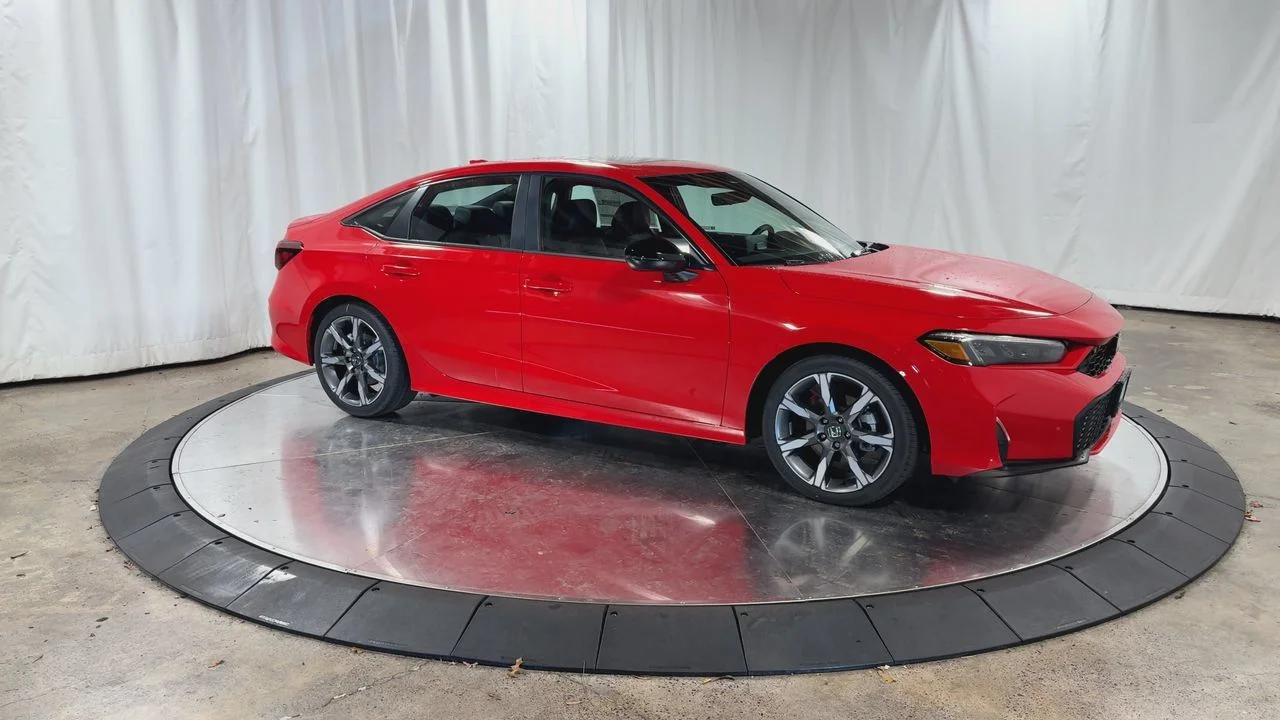 New 2026 Rallye Red Honda Sport Touring image 2