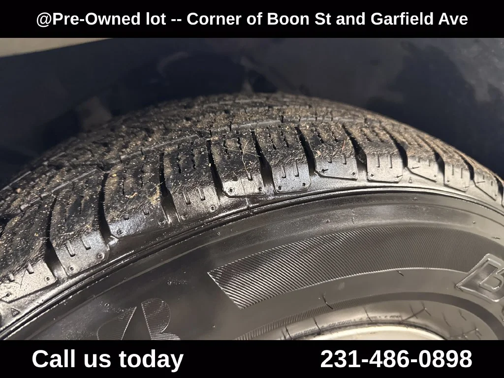 Used 2009 Gray Jeep Sport image 12