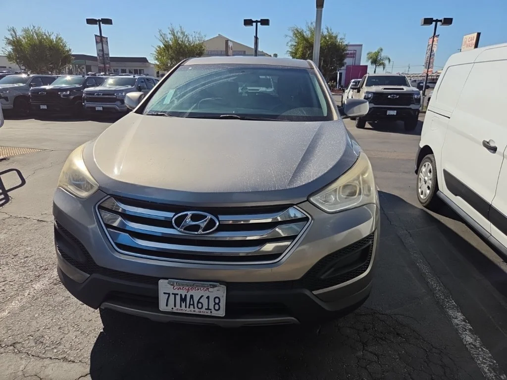 Used 2015 Gray Hyundai Base image 2