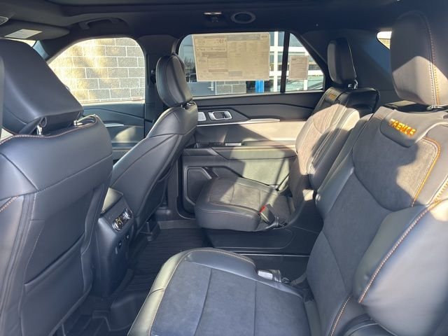 New 2026 Space White Metallic Ford Tremor® image 32