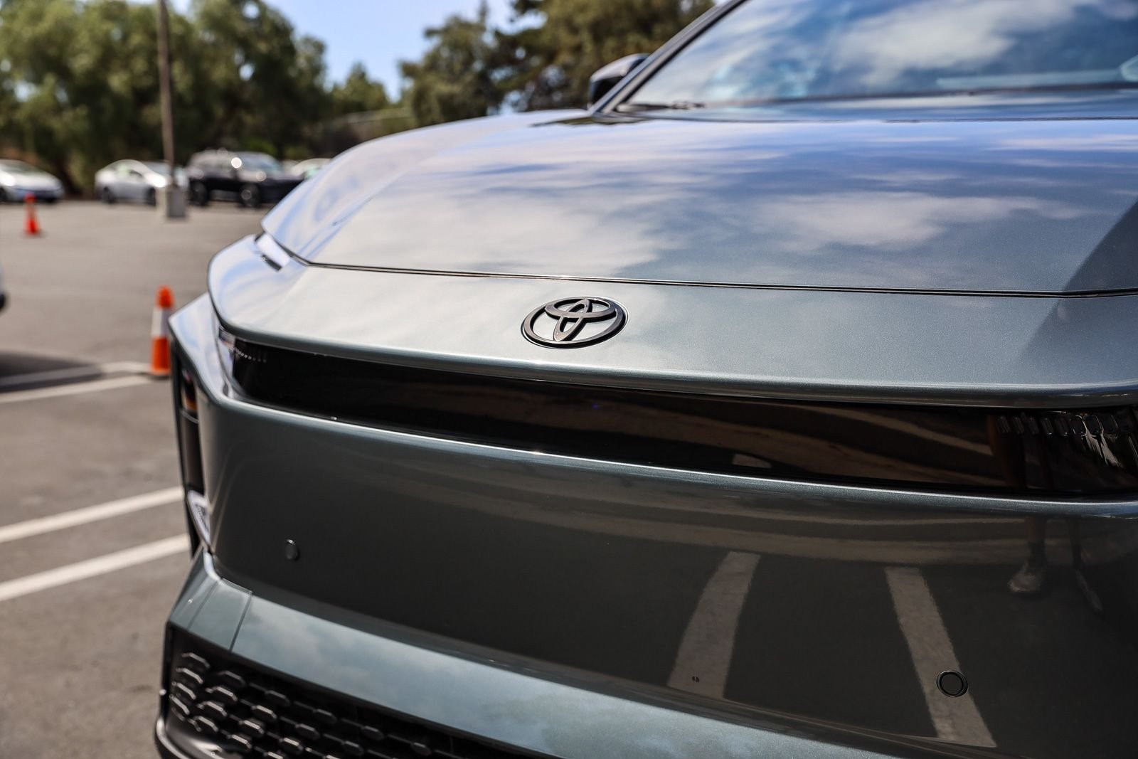 New 2026 Overcast Toyota  SE image 11