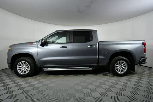 Used 2021 Satin Steel Metallic Chevrolet RST image 16
