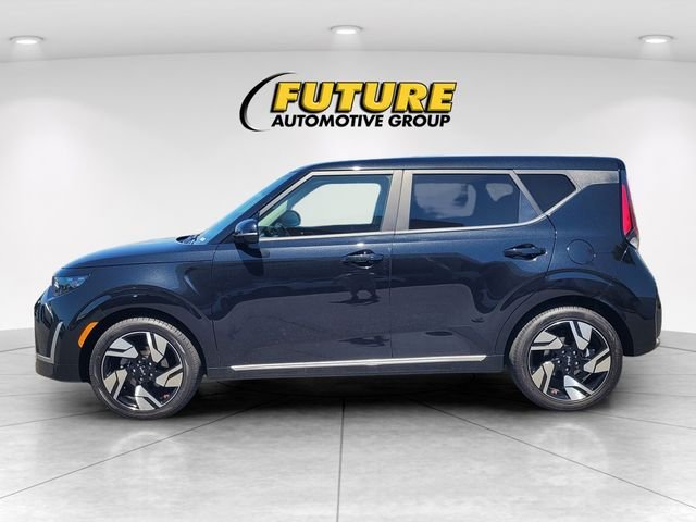 Used 2025 Black Kia GT-Line image 6