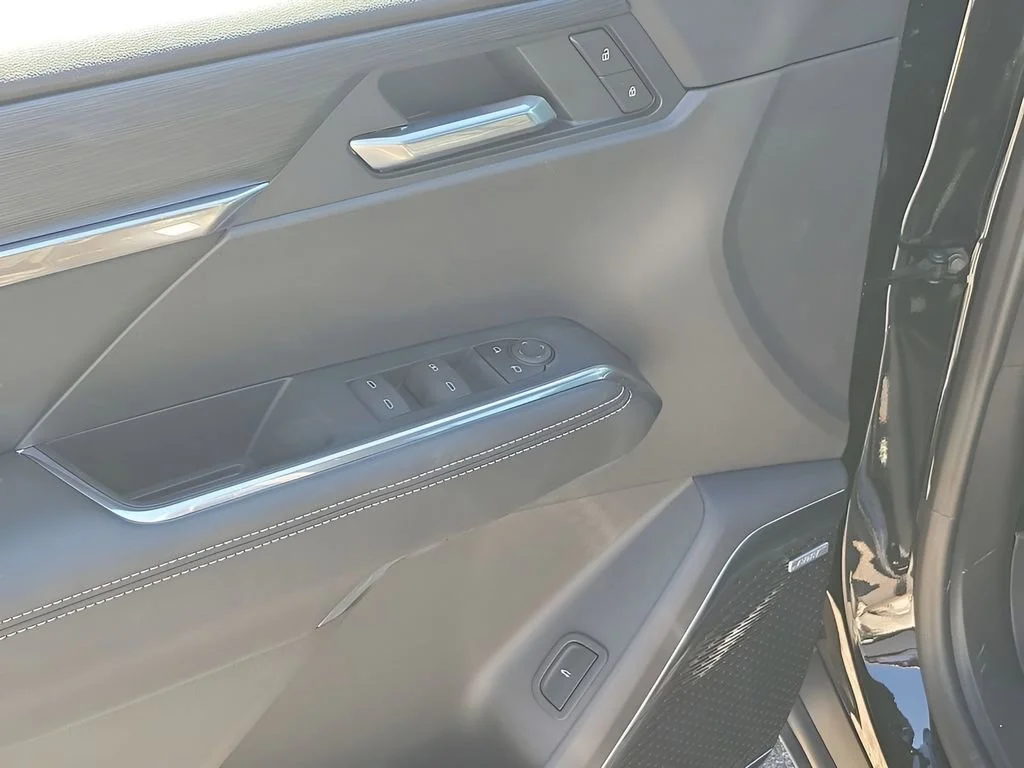 New 2026 Ebony Twilight Metallic GMC Elevation image 47