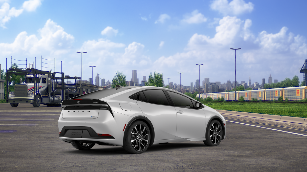 New 2026 Cutting Edge Toyota XSE image 10