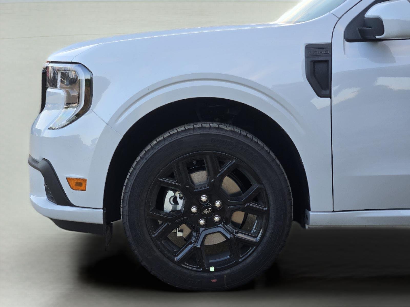 New 2026 Space White Metallic Ford Lobo™ image 6