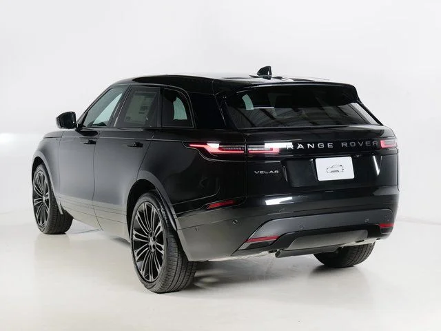 New 2026 Santorini Black Land Rover Dynamic SE image 30
