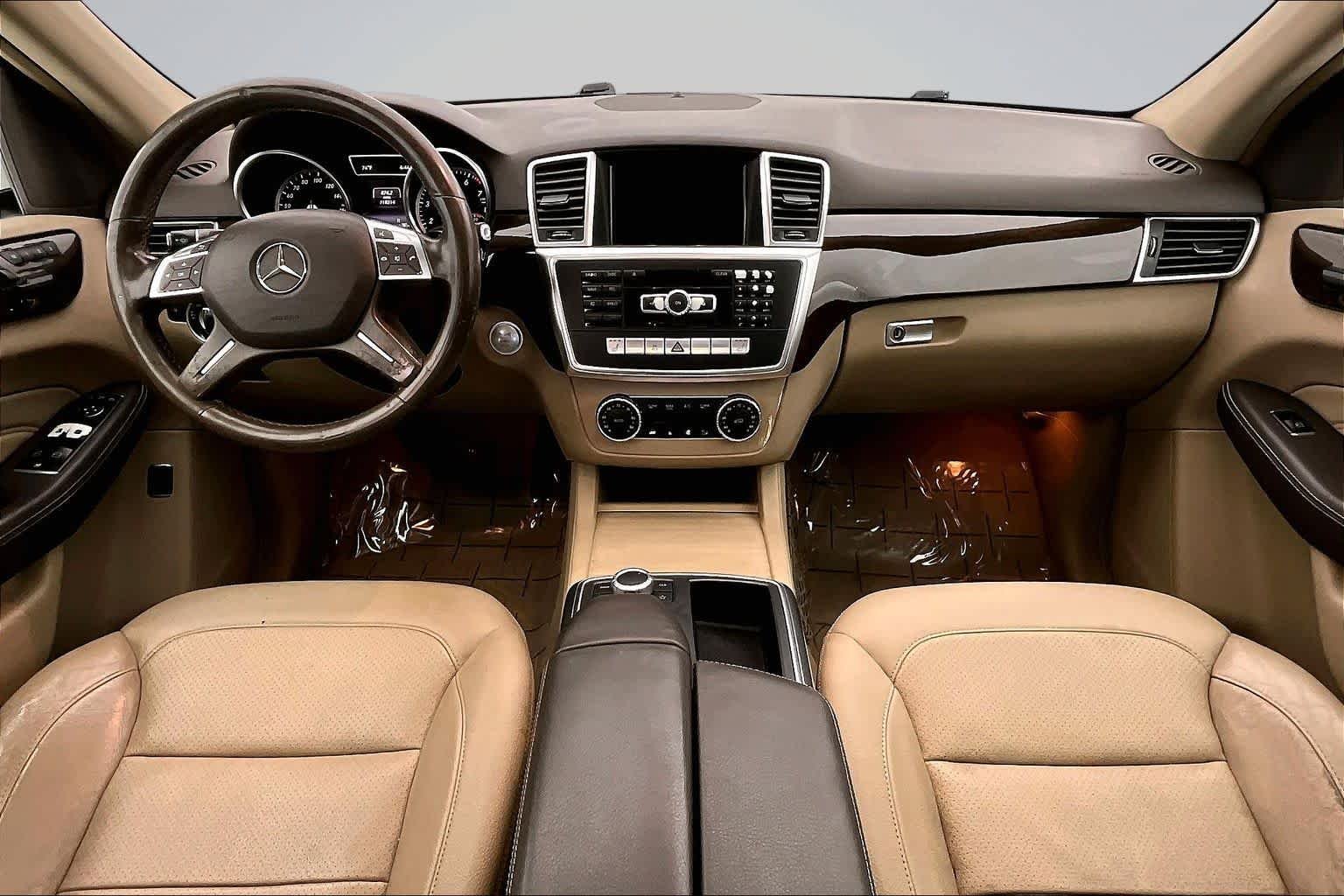 Used 2015 Polar White Mercedes-Benz ML 350 image 10
