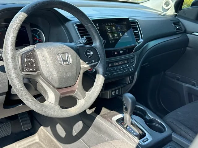 Used 2019 White Diamond Pearl Honda EX image 15
