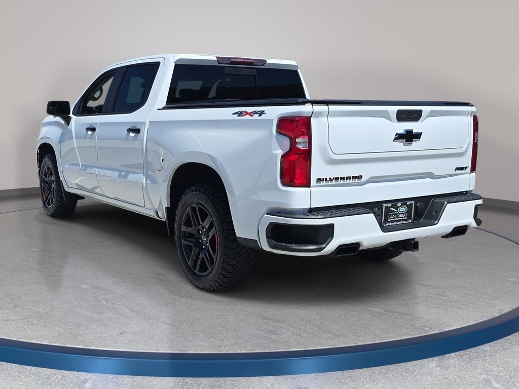 Used 2021 White Chevrolet RST image 8