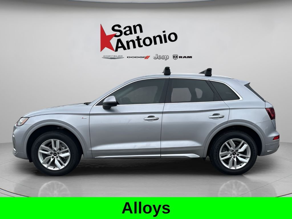 Used 2023 Silver Audi 45 S line Premium image 9