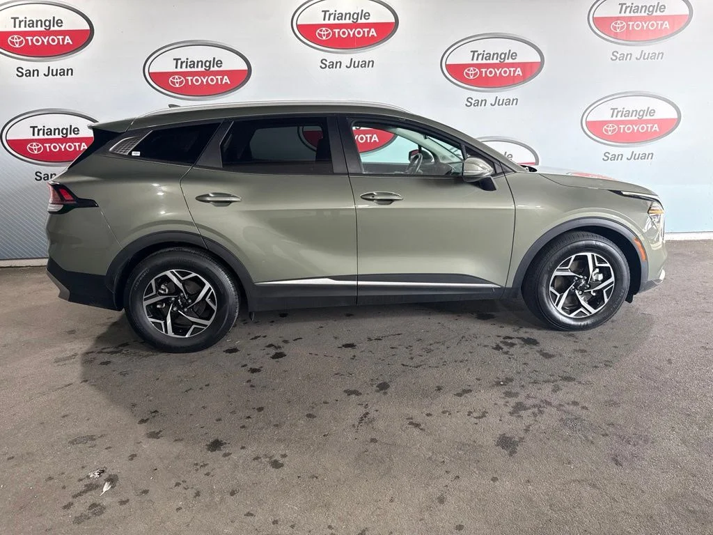 Used 2025 Green Kia LX image 6
