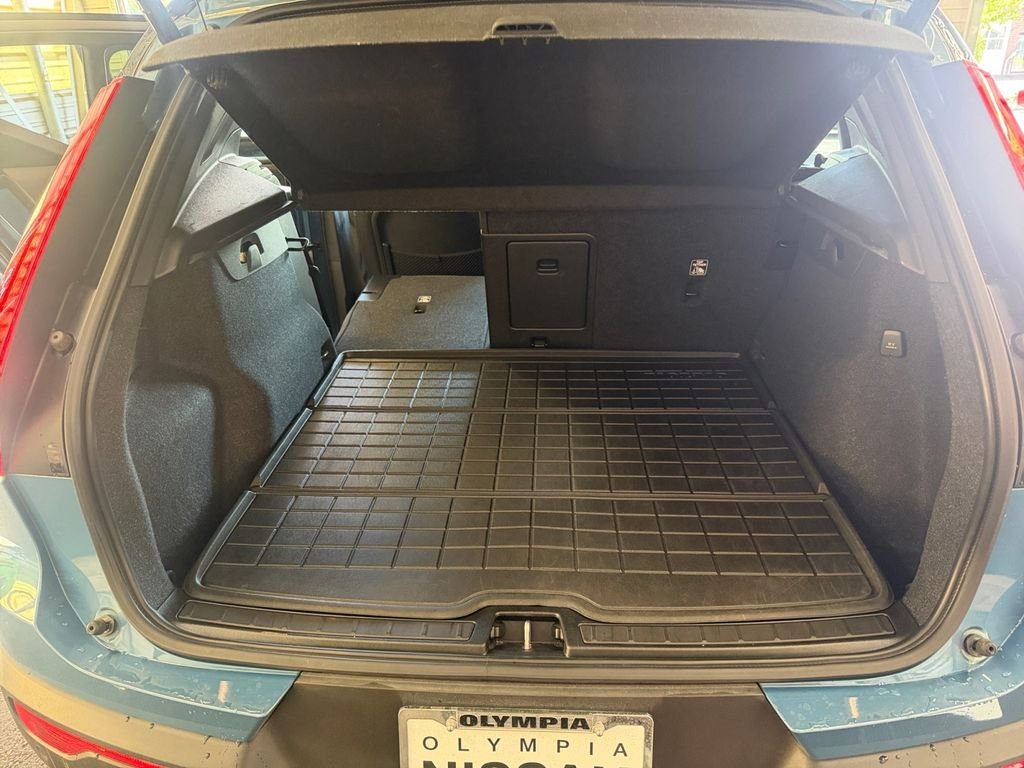Used 2023 Blue Volvo Ultimate image 25