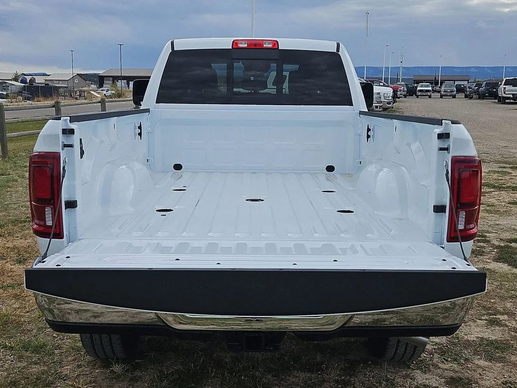 2026 RAM 3500 Laramie - Photo 55