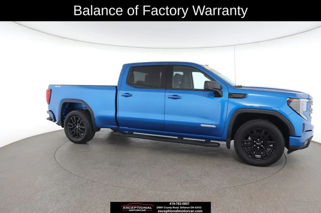 Used 2023 Blue GMC Elevation image 25