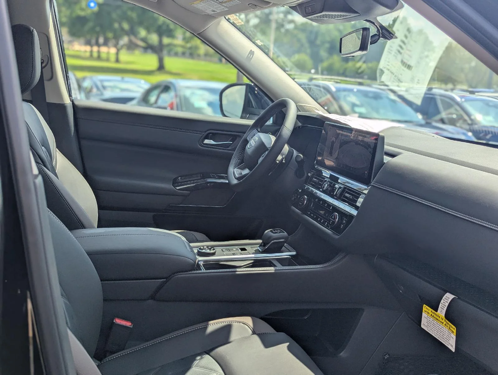 New 2026 Super Black Nissan Platinum image 18