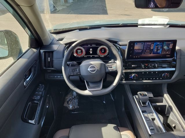 New 2026 Nissan Pathfinder Platinum