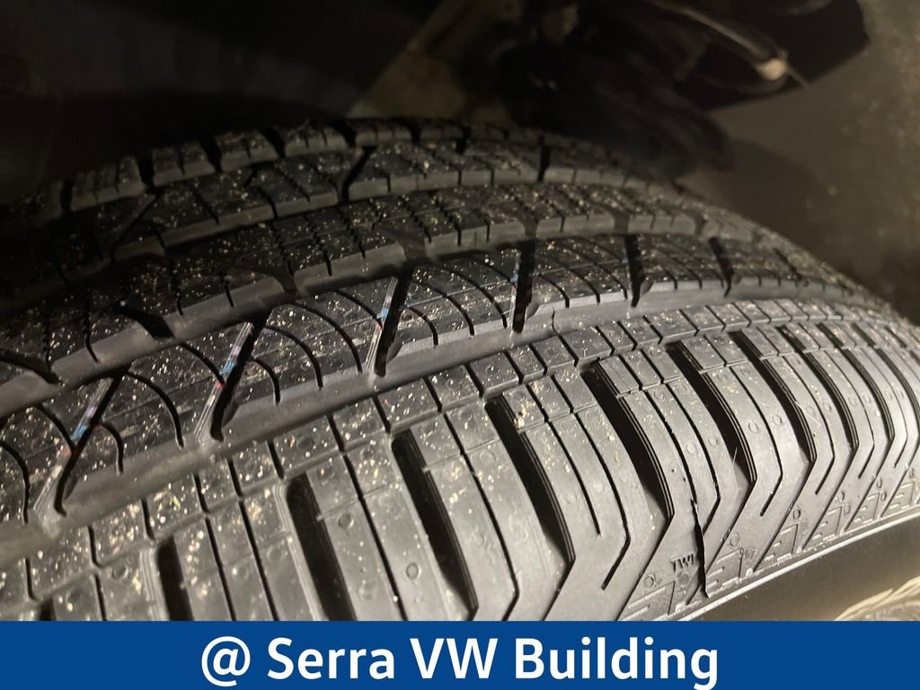 Used 2023 Gray Volkswagen SEL image 13