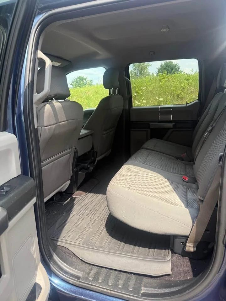 Used 2016 Blue Jeans Metallic Ford XLT image 6