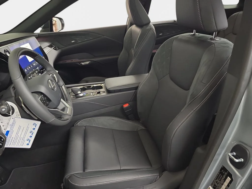 New 2026 Iridium Lexus LUXURY image 15