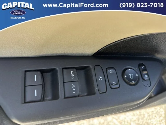 Used 2017  Honda EX-L image 21