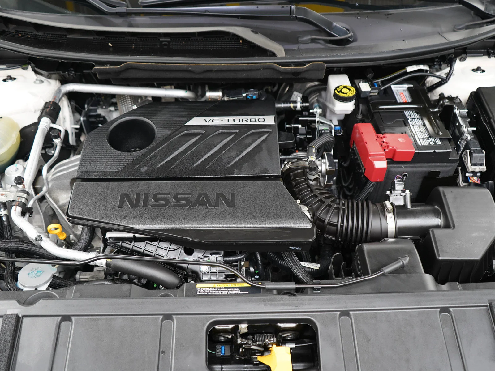 Used 2023 Pearl White Tricoat Nissan SV image 31