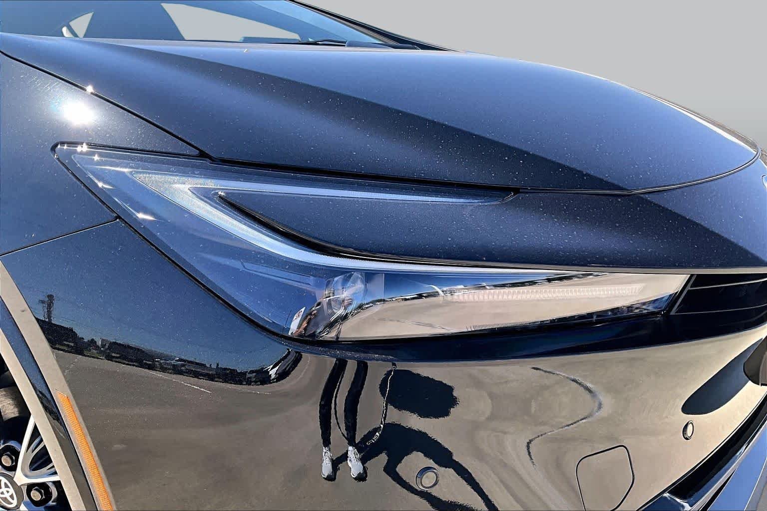 New 2027 Inked Toyota XLE image 13