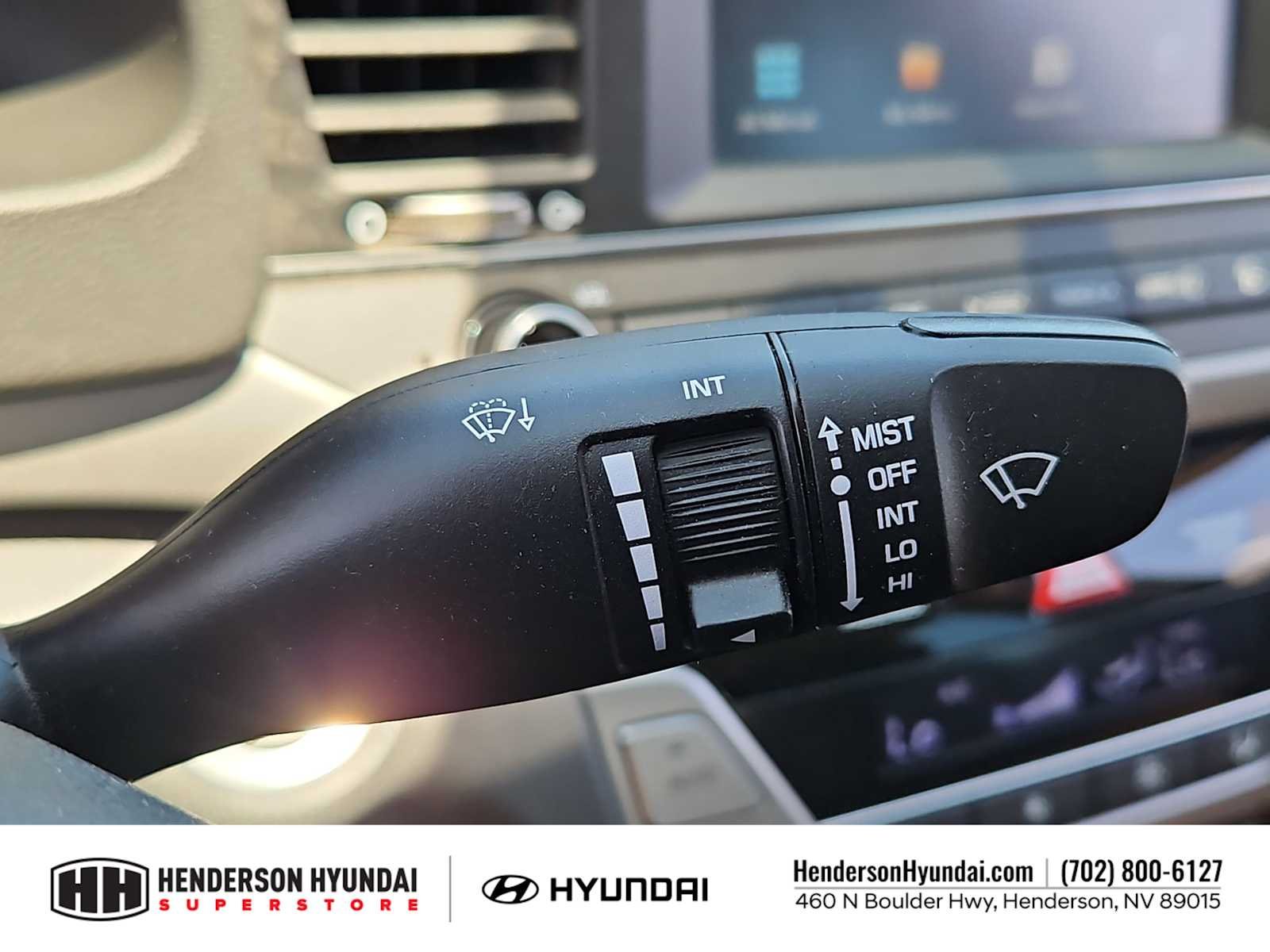Certified Used 2017 Quartz White Pearl Hyundai Limited image 24