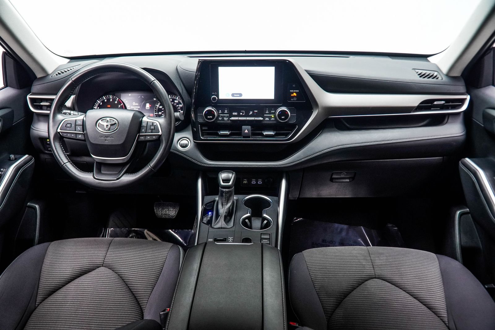 Used 2025 Black Toyota LE image 5