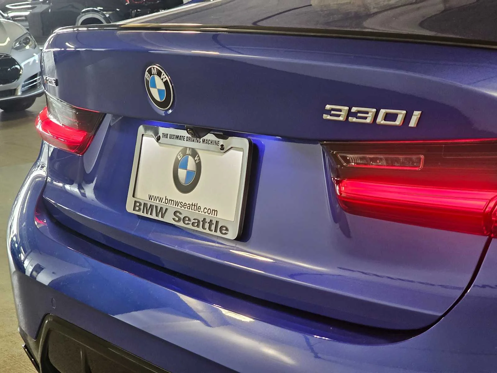 New 2026 Portimao Blue Metallic BMW 330i NA xDrive image 7