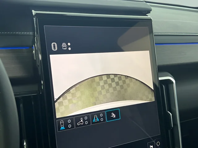 2026 GMC Acadia Denali - Photo 23