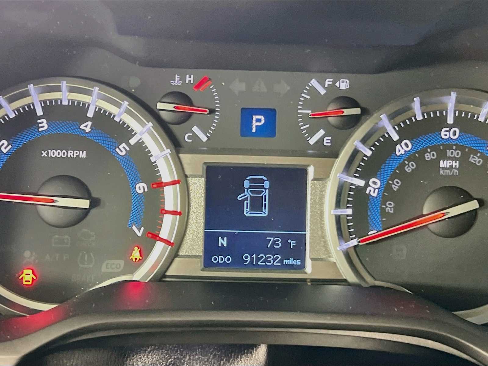 Used 2018 Classic Silver Metallic Toyota SR5 Premium image 12