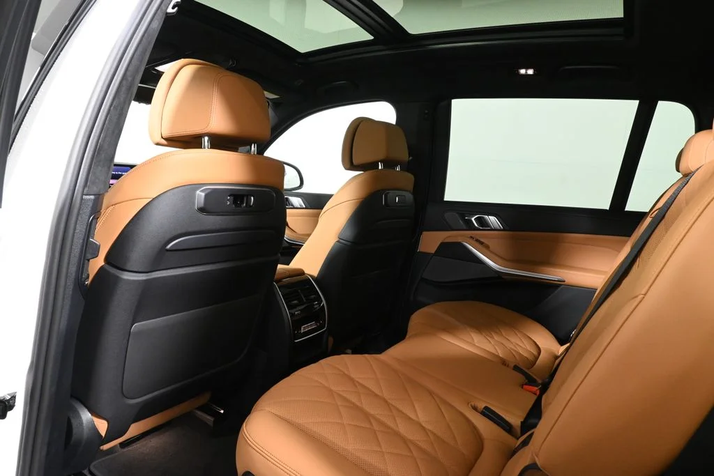 New 2027 White BMW xDrive40i image 27