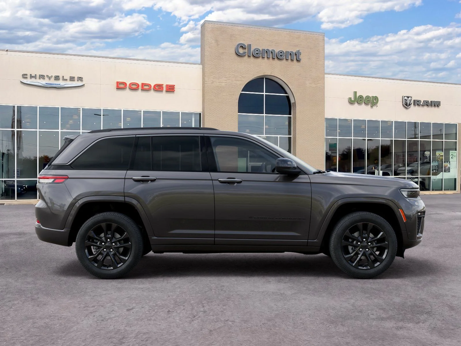 New 2026 Baltic Gray Metallic Clear-Coat Exterior Paint Jeep Limited Reserve image 23