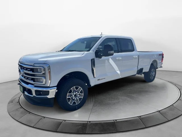 2026 Ford Super Duty F-350® Lariat®