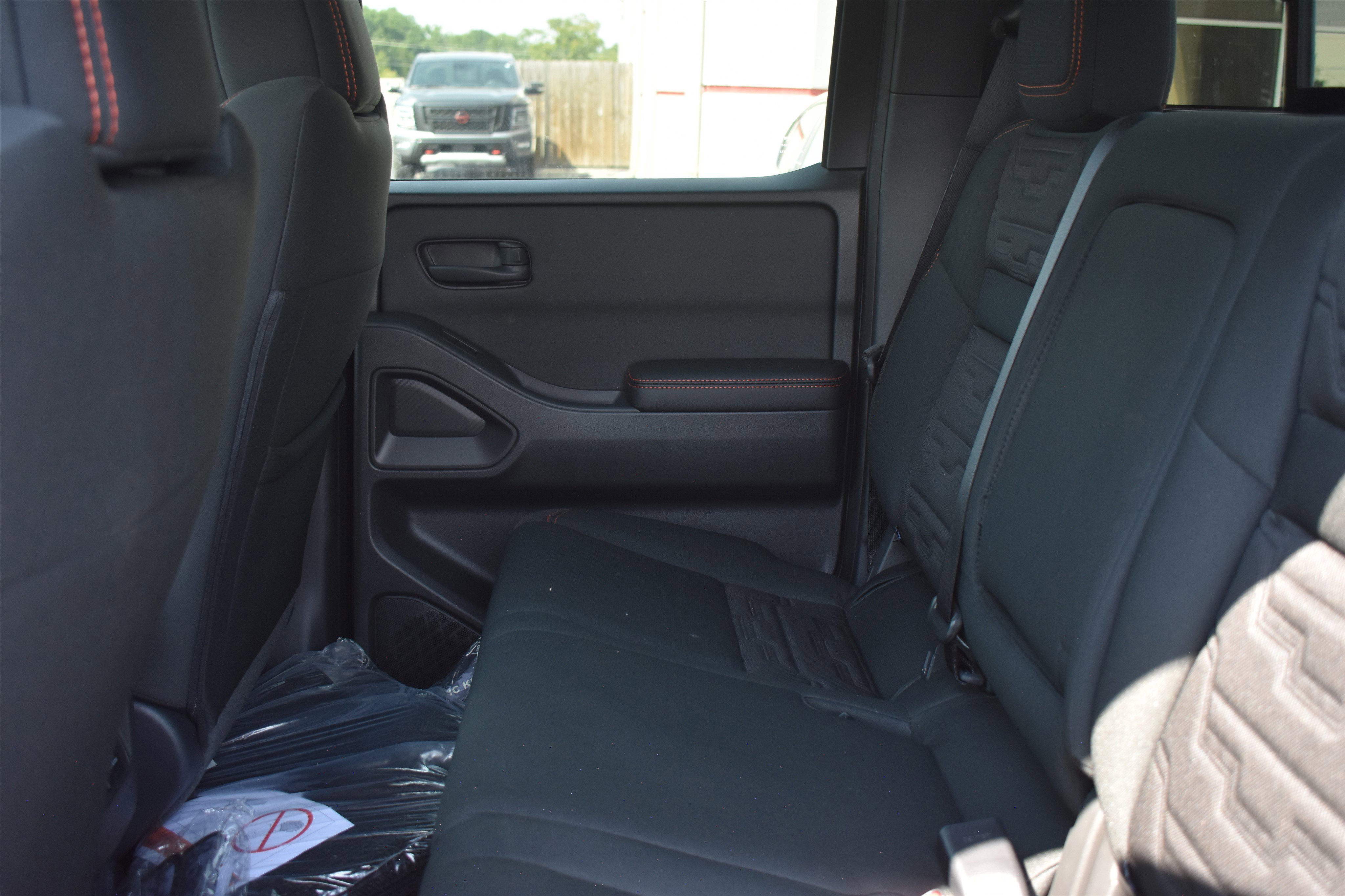 2026 Nissan Frontier PRO-4X - Photo 17