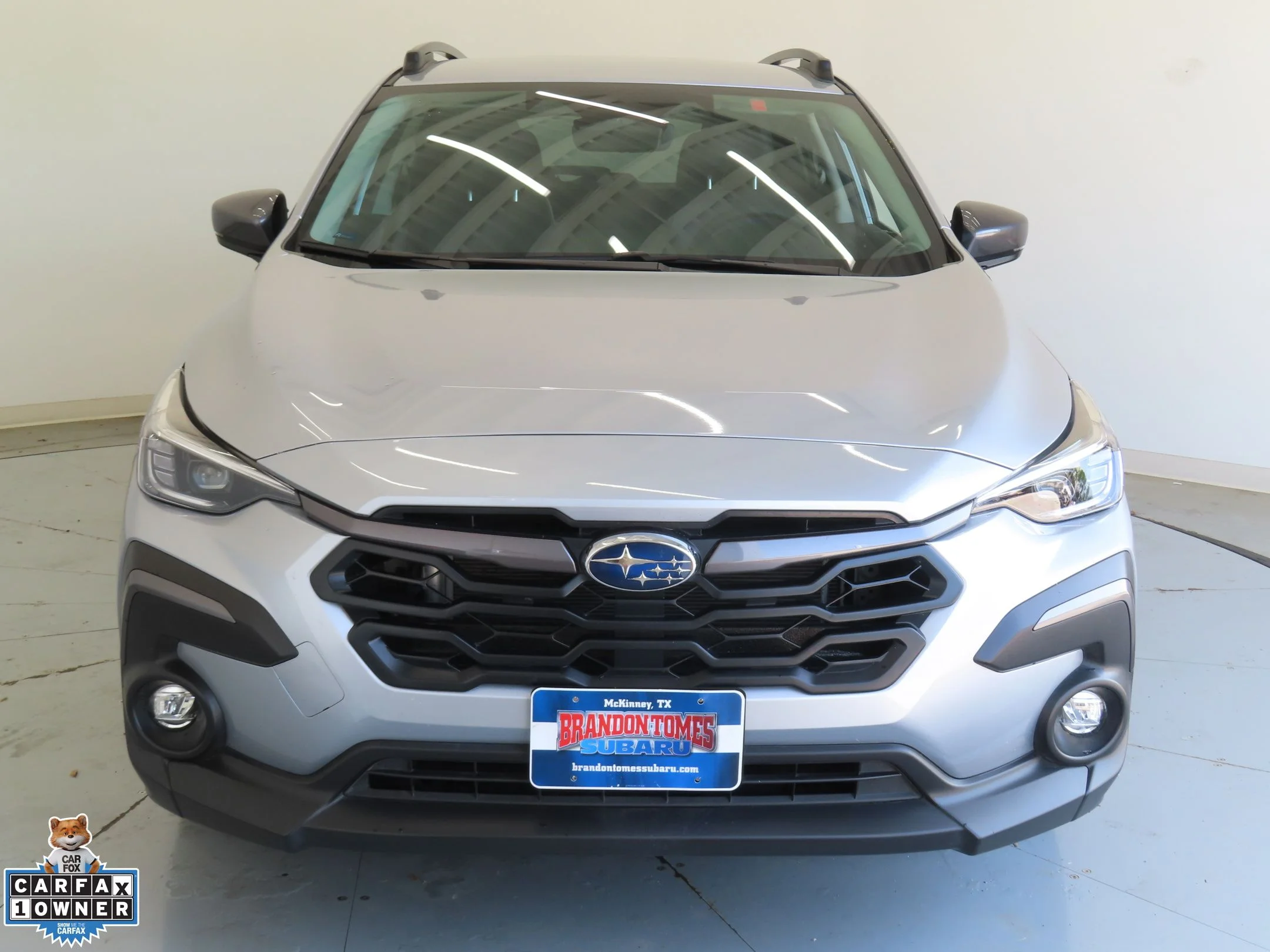 Used 2025 Silver Subaru Limited image 9