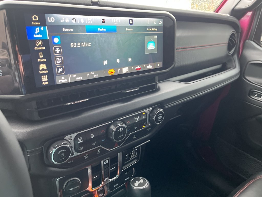 Used 2024 Red Jeep Rubicon image 17