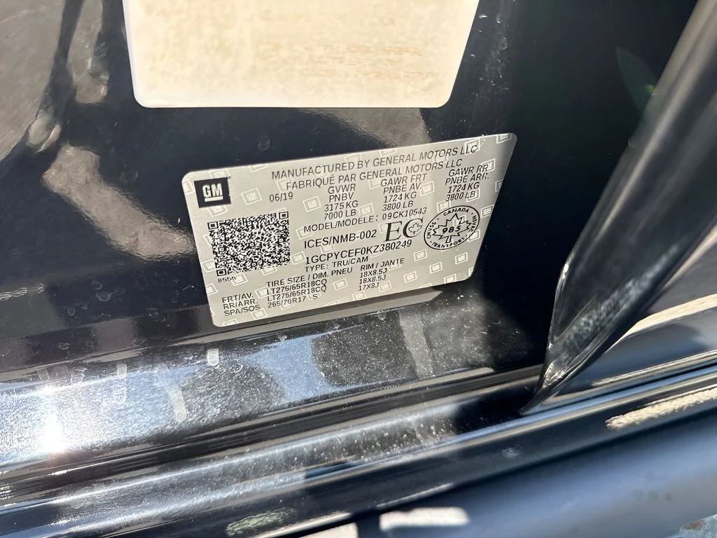 Used 2019 Black Chevrolet Custom Trail Boss image 22
