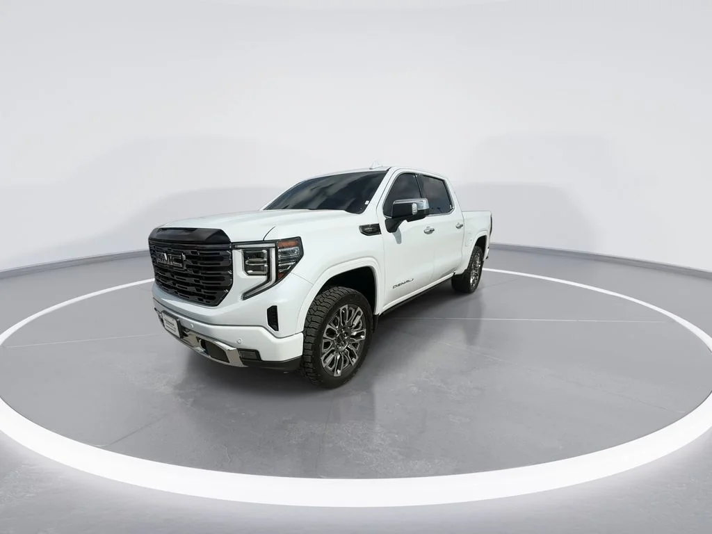 Certified Used 2026 White GMC Denali Ultimate image 4