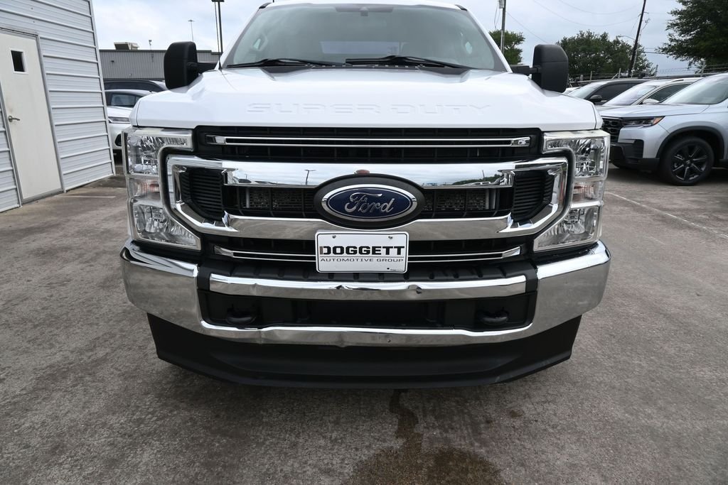 Used 2021 White Ford XL image 18