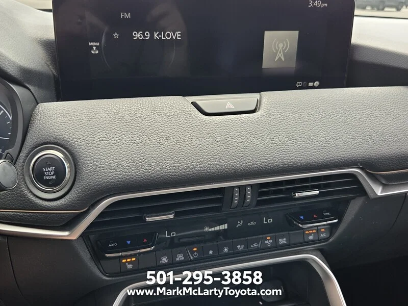 Used 2025 Platinum Quartz MAZDA 3.3 TURBO PREFERRED PACKAGE image 19